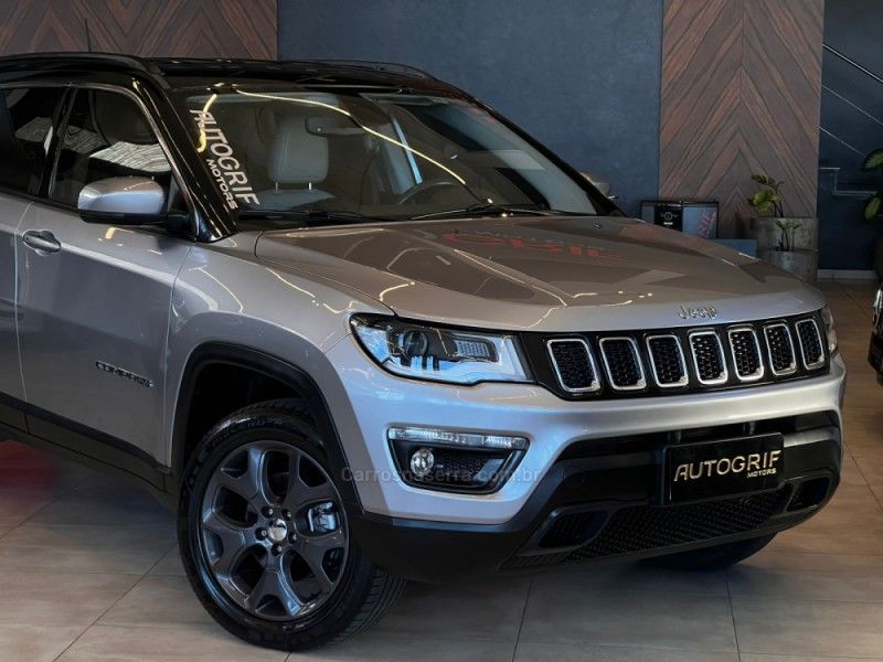 JEEP COMPASS 2.0 16V LONGITUDE 4X4 2019/2019 AUTOGRIF MOTORS CAMPO BOM / Carros no Vale