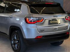 JEEP COMPASS 2.0 16V LONGITUDE 4X4 2019/2019 AUTOGRIF MOTORS CAMPO BOM / Carros no Vale