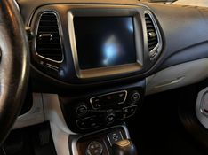 JEEP COMPASS 2.0 16V LONGITUDE 4X4 2019/2019 AUTOGRIF MOTORS CAMPO BOM / Carros no Vale