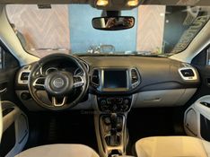JEEP COMPASS 2.0 16V LONGITUDE 4X4 2019/2019 AUTOGRIF MOTORS CAMPO BOM / Carros no Vale