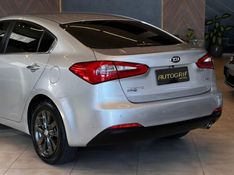 KIA CERATO 1.6 SX3 16V 2014/2014 AUTOGRIF MOTORS CAMPO BOM / Carros no Vale