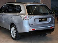 MITSUBISHI OUTLANDER 2.0 16V 2015/2015 AUTOGRIF MOTORS CAMPO BOM / Carros no Vale