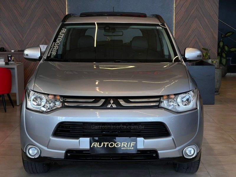 MITSUBISHI OUTLANDER 2.0 16V 2015/2015 AUTOGRIF MOTORS CAMPO BOM / Carros no Vale