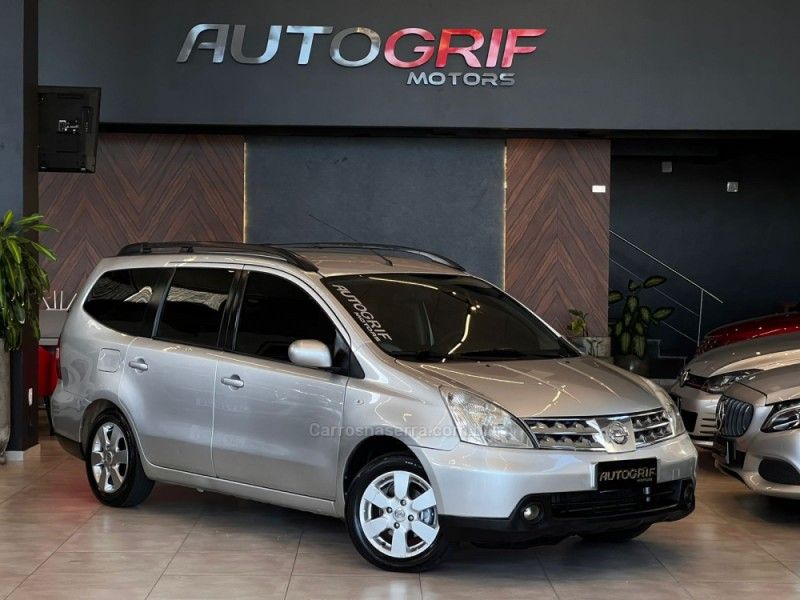 NISSAN GRAND LIVINA 1.8 SL 16V 2010/2010 AUTOGRIF MOTORS CAMPO BOM / Carros no Vale