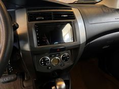 NISSAN GRAND LIVINA 1.8 SL 16V 2010/2010 AUTOGRIF MOTORS CAMPO BOM / Carros no Vale