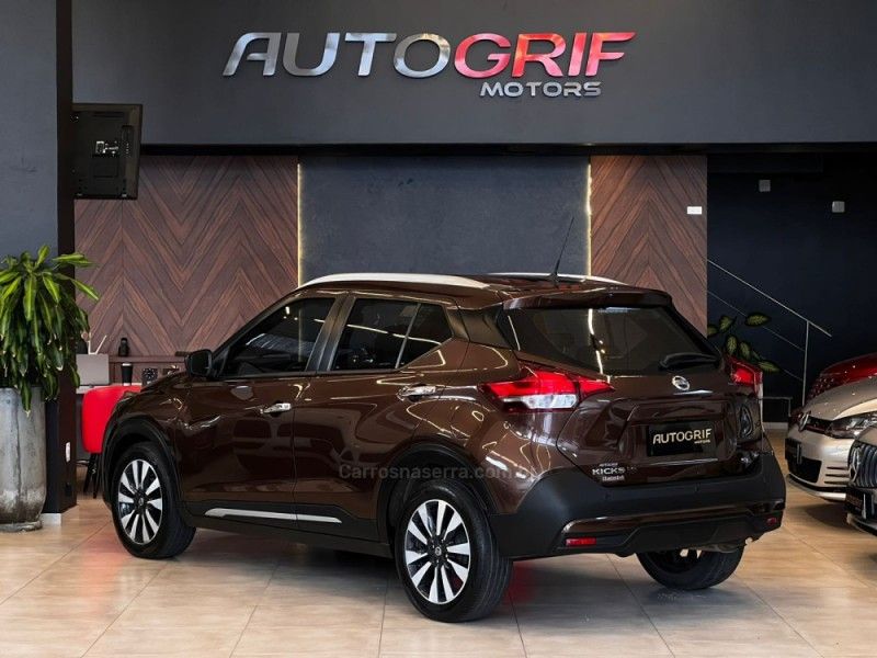 NISSAN KICKS 1.6 16V SL XTRONIC 2020/2021 AUTOGRIF MOTORS CAMPO BOM / Carros no Vale NISSAN KICKS 1.6 16V SL XTRONIC 2020/2021 AUTOGRIF MOTORS CAMPO BOM / Carros no Vale