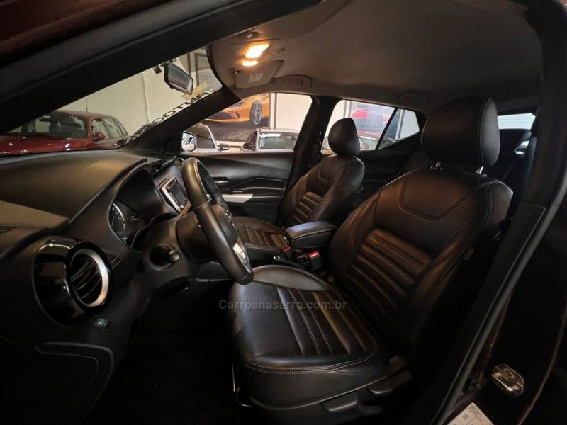 NISSAN KICKS 1.6 16V SL XTRONIC 2020/2021 AUTOGRIF MOTORS CAMPO BOM / Carros no Vale NISSAN KICKS 1.6 16V SL XTRONIC 2020/2021 AUTOGRIF MOTORS CAMPO BOM / Carros no Vale