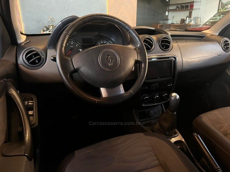 RENAULT DUSTER 2.0 DYNAMIQUE 4X2 16V 2012/2013 AUTOGRIF MOTORS CAMPO BOM / Carros no Vale