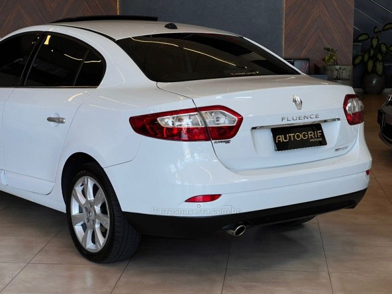 RENAULT FLUENCE 2.0 PRIVILÉGE 16V 2014/2014 AUTOGRIF MOTORS CAMPO BOM / Carros no Vale