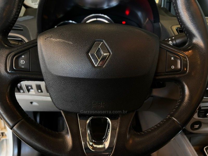 RENAULT FLUENCE 2.0 PRIVILÉGE 16V 2014/2014 AUTOGRIF MOTORS CAMPO BOM / Carros no Vale