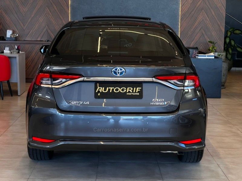 TOYOTA COROLLA 1.8 ALTIS PREMIUM 16V HÍBRIDO 2022/2022 AUTOGRIF MOTORS CAMPO BOM / Carros no Vale
