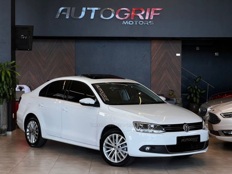 VOLKSWAGEN JETTA 2.0 TSI HIGHLINE 211CV DSG 2014/2014 AUTOGRIF MOTORS CAMPO BOM / Carros no Vale