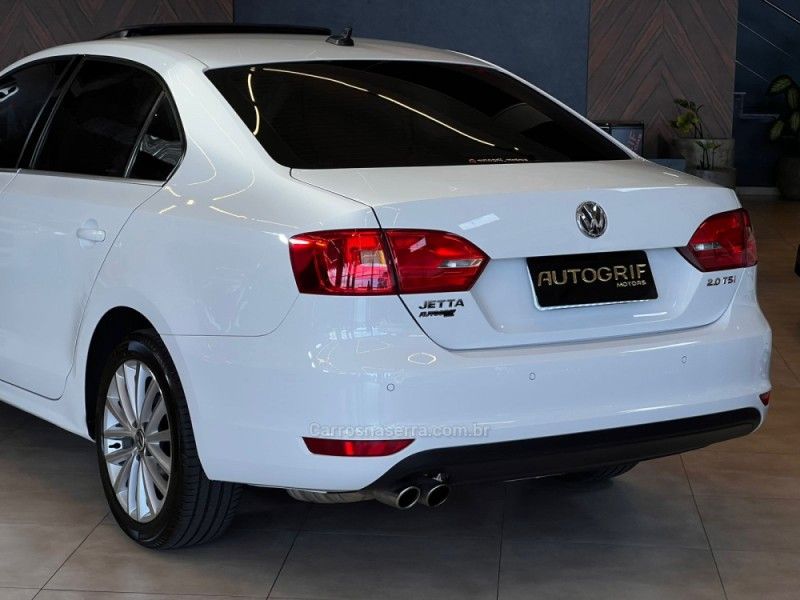 VOLKSWAGEN JETTA 2.0 TSI HIGHLINE 211CV DSG 2014/2014 AUTOGRIF MOTORS CAMPO BOM / Carros no Vale