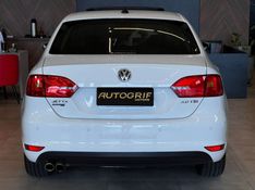 VOLKSWAGEN JETTA 2.0 TSI HIGHLINE 211CV DSG 2014/2014 AUTOGRIF MOTORS CAMPO BOM / Carros no Vale