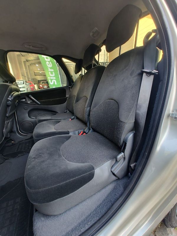 Citroen Xsara Picasso Exclus 1.6/ 16V 2011/2012 RENNER AUTOMÓVEIS LAJEADO / Carros no Vale