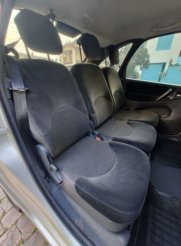 Citroen Xsara Picasso Exclus 1.6/ 16V 2011/2012 RENNER AUTOMÓVEIS LAJEADO / Carros no Vale