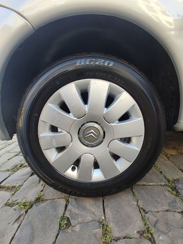 Citroen Xsara Picasso Exclus 1.6/ 16V 2011/2012 RENNER AUTOMÓVEIS LAJEADO / Carros no Vale