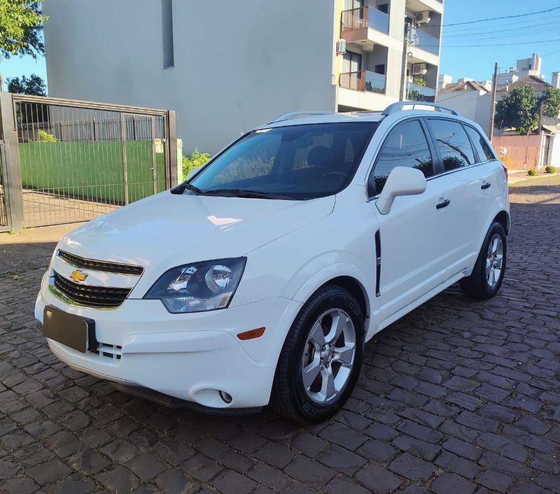 CHEVROLET CAPTIVA SPORT FWD 2.4 16V 171/185cv 2014/2015 RENNER AUTOMÓVEIS LAJEADO / Carros no Vale CHEVROLET CAPTIVA SPORT FWD 2.4 16V 171/185cv 2014/2015 RENNER AUTOMÓVEIS LAJEADO / Carros no Vale