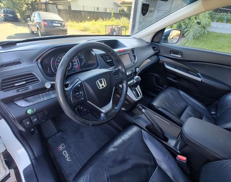 Honda CR-V EXL 2.0 16V 4WD/ Flexone 2013/2013 RENNER AUTOMÓVEIS LAJEADO / Carros no Vale Honda CR-V EXL 2.0 16V 4WD/ Flexone 2013/2013 RENNER AUTOMÓVEIS LAJEADO / Carros no Vale