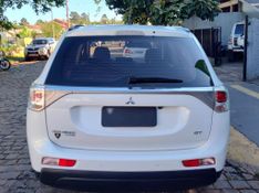 Mitsubishi OUTLANDER 3.0/ GT V6 2014/2015 RENNER AUTOMÓVEIS LAJEADO / Carros no Vale