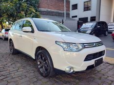 Mitsubishi OUTLANDER 3.0/ GT V6 2014/2015 RENNER AUTOMÓVEIS LAJEADO / Carros no Vale
