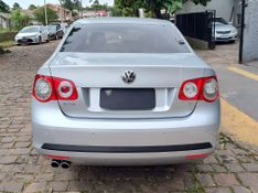 VOLKSWAGEN JETTA 2.5 20V 150/170cv Tiptronic 2008/2009 RENNER AUTOMÓVEIS LAJEADO / Carros no Vale