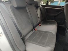 VOLKSWAGEN JETTA 2.5 20V 150/170cv Tiptronic 2008/2009 RENNER AUTOMÓVEIS LAJEADO / Carros no Vale