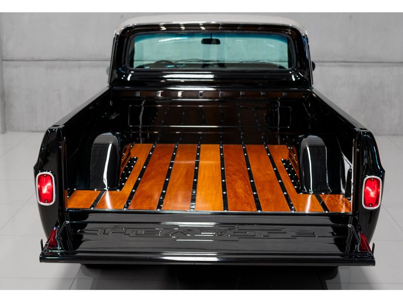 CHEVROLET C14 1964/1964 PASTORE CAR COLLECTION BENTO GONÇALVES / Carros no Vale