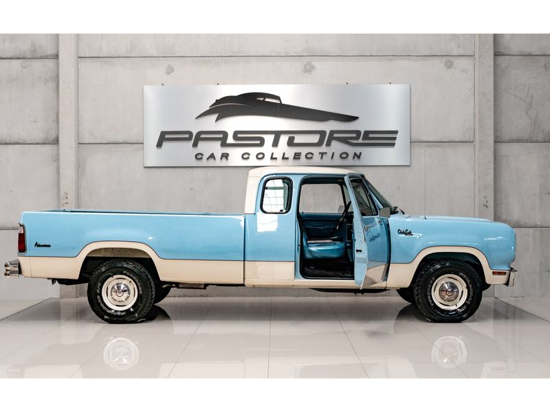 DODGE D100 CLUB CAB 1974/1974 PASTORE CAR COLLECTION BENTO GONÇALVES / Carros no Vale DODGE D100 CLUB CAB 1974/1974 PASTORE CAR COLLECTION BENTO GONÇALVES / Carros no Vale