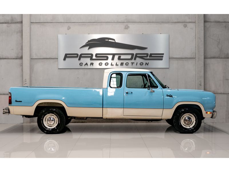 DODGE D100 CLUB CAB 1974/1974 PASTORE CAR COLLECTION BENTO GONÇALVES / Carros no Vale DODGE D100 CLUB CAB 1974/1974 PASTORE CAR COLLECTION BENTO GONÇALVES / Carros no Vale