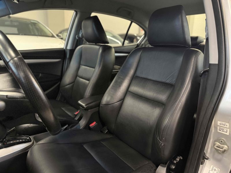 HONDA CITY 1.5 EX 16V 2012/2012 LEHMEN VEÍCULOS VENÂNCIO AIRES / Carros no Vale