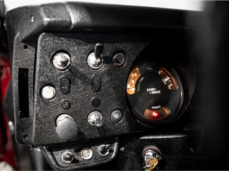 LAND ROVER SERIES III V8 61CV 1974/1974 PASTORE CAR COLLECTION BENTO GONÇALVES / Carros no Vale LAND ROVER SERIES III V8 61CV 1974/1974 PASTORE CAR COLLECTION BENTO GONÇALVES / Carros no Vale