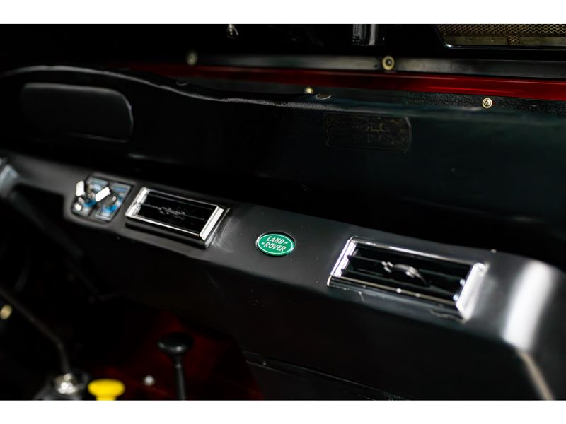 LAND ROVER SERIES III V8 61CV 1974/1974 PASTORE CAR COLLECTION BENTO GONÇALVES / Carros no Vale LAND ROVER SERIES III V8 61CV 1974/1974 PASTORE CAR COLLECTION BENTO GONÇALVES / Carros no Vale