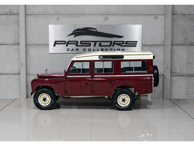 LAND ROVER SERIES III V8 61CV 1974/1974 PASTORE CAR COLLECTION BENTO GONÇALVES / Carros no Vale LAND ROVER SERIES III V8 61CV 1974/1974 PASTORE CAR COLLECTION BENTO GONÇALVES / Carros no Vale