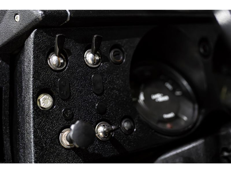 LAND ROVER SERIES III V8 61CV 1974/1974 PASTORE CAR COLLECTION BENTO GONÇALVES / Carros no Vale LAND ROVER SERIES III V8 61CV 1974/1974 PASTORE CAR COLLECTION BENTO GONÇALVES / Carros no Vale