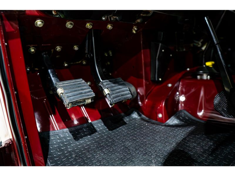 LAND ROVER SERIES III V8 61CV 1974/1974 PASTORE CAR COLLECTION BENTO GONÇALVES / Carros no Vale LAND ROVER SERIES III V8 61CV 1974/1974 PASTORE CAR COLLECTION BENTO GONÇALVES / Carros no Vale