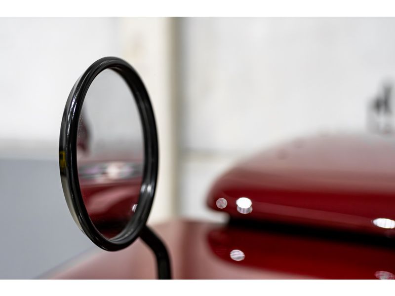 LAND ROVER SERIES III V8 61CV 1974/1974 PASTORE CAR COLLECTION BENTO GONÇALVES / Carros no Vale LAND ROVER SERIES III V8 61CV 1974/1974 PASTORE CAR COLLECTION BENTO GONÇALVES / Carros no Vale