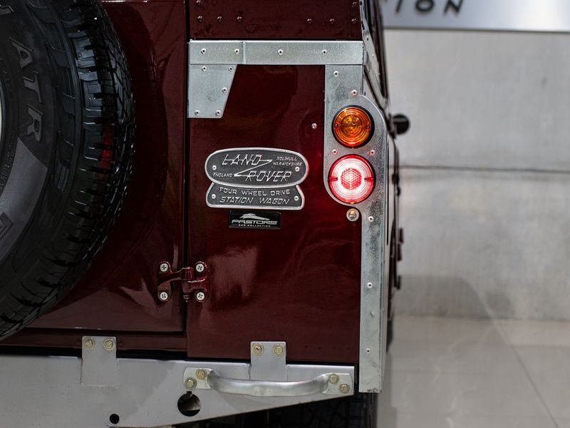 LAND ROVER SERIES III V8 61CV 1974/1974 PASTORE CAR COLLECTION BENTO GONÇALVES / Carros no Vale LAND ROVER SERIES III V8 61CV 1974/1974 PASTORE CAR COLLECTION BENTO GONÇALVES / Carros no Vale