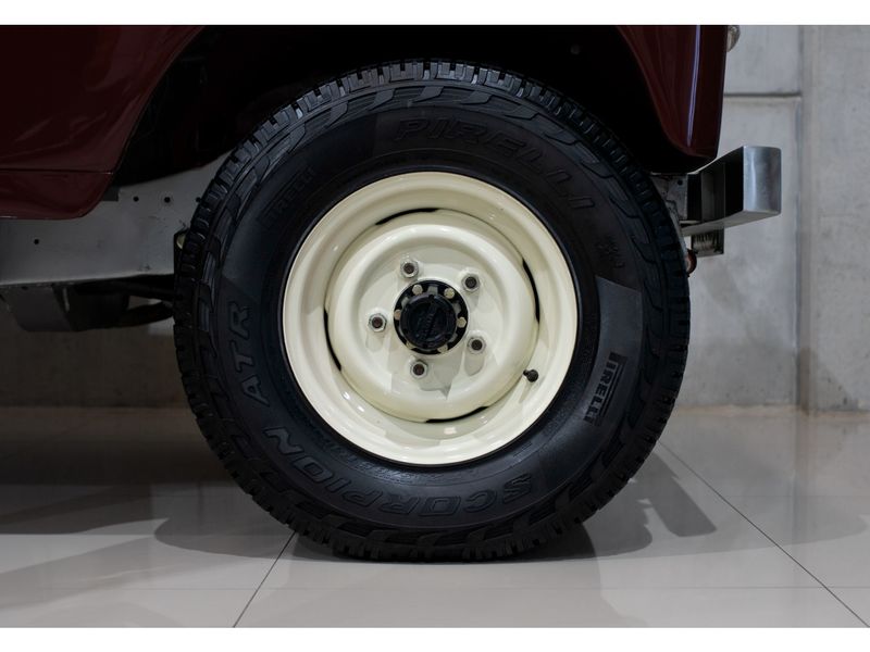 LAND ROVER SERIES III V8 61CV 1974/1974 PASTORE CAR COLLECTION BENTO GONÇALVES / Carros no Vale LAND ROVER SERIES III V8 61CV 1974/1974 PASTORE CAR COLLECTION BENTO GONÇALVES / Carros no Vale