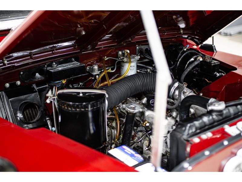 LAND ROVER SERIES III V8 61CV 1974/1974 PASTORE CAR COLLECTION BENTO GONÇALVES / Carros no Vale LAND ROVER SERIES III V8 61CV 1974/1974 PASTORE CAR COLLECTION BENTO GONÇALVES / Carros no Vale