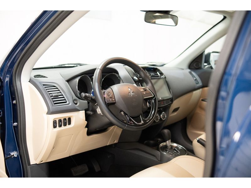 MITSUBISHI OUTLANDER 3.0 MIVEC V6 HPE-S AWD 2021/2022 PASTORE CAR COLLECTION BENTO GONÇALVES / Carros no Vale MITSUBISHI OUTLANDER 3.0 MIVEC V6 HPE-S AWD 2021/2022 PASTORE CAR COLLECTION BENTO GONÇALVES / Carros no Vale