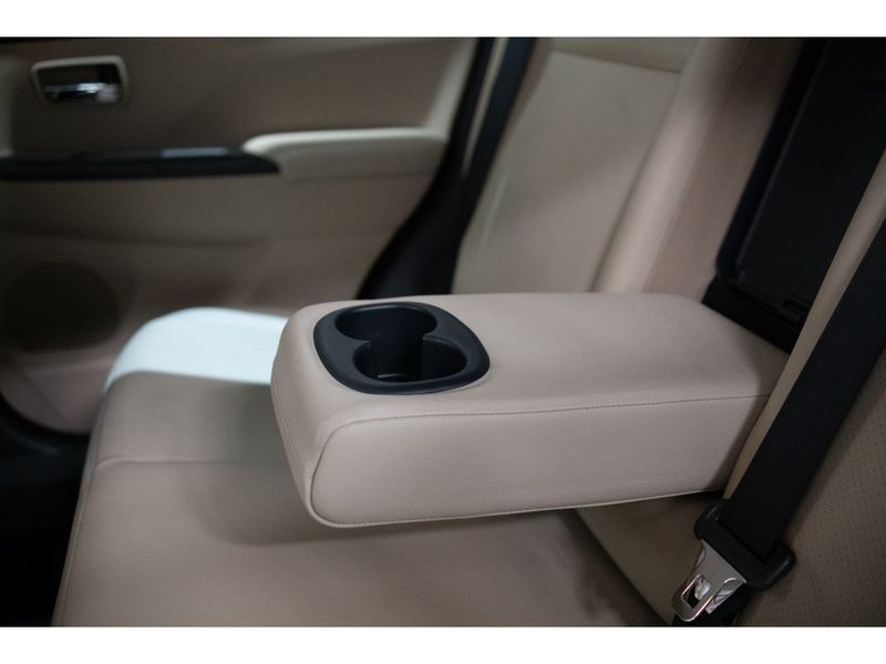 MITSUBISHI OUTLANDER 3.0 MIVEC V6 HPE-S AWD 2021/2022 PASTORE CAR COLLECTION BENTO GONÇALVES / Carros no Vale MITSUBISHI OUTLANDER 3.0 MIVEC V6 HPE-S AWD 2021/2022 PASTORE CAR COLLECTION BENTO GONÇALVES / Carros no Vale