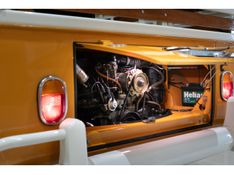 VOLKSWAGEN KOMBI 1.5 LUXO 8V 3P 1973/1973 PASTORE CAR COLLECTION BENTO GONÇALVES / Carros no Vale