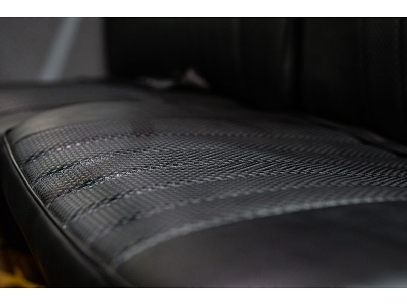 VOLKSWAGEN KOMBI 1.5 LUXO 8V 3P 1973/1973 PASTORE CAR COLLECTION BENTO GONÇALVES / Carros no Vale VOLKSWAGEN KOMBI 1.5 LUXO 8V 3P 1973/1973 PASTORE CAR COLLECTION BENTO GONÇALVES / Carros no Vale