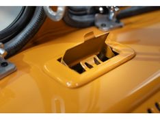 VOLKSWAGEN KOMBI 1.5 LUXO 8V 3P 1973/1973 PASTORE CAR COLLECTION BENTO GONÇALVES / Carros no Vale