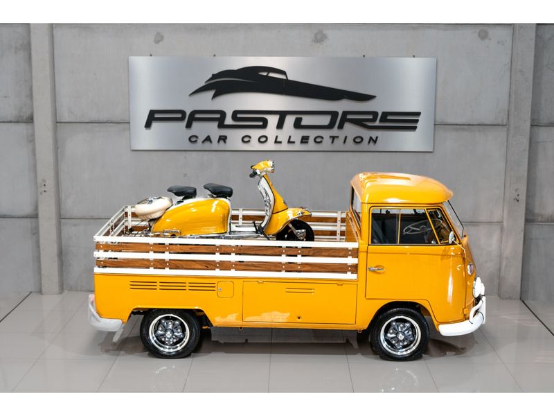 VOLKSWAGEN KOMBI 1.5 LUXO 8V 3P 1973/1973 PASTORE CAR COLLECTION BENTO GONÇALVES / Carros no Vale VOLKSWAGEN KOMBI 1.5 LUXO 8V 3P 1973/1973 PASTORE CAR COLLECTION BENTO GONÇALVES / Carros no Vale