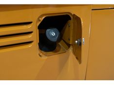 VOLKSWAGEN KOMBI 1.5 LUXO 8V 3P 1973/1973 PASTORE CAR COLLECTION BENTO GONÇALVES / Carros no Vale