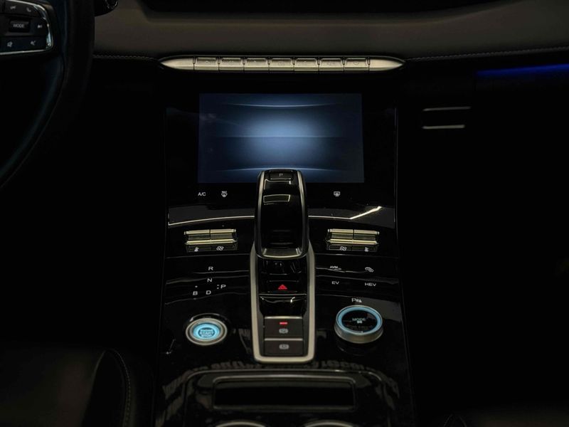 CHERY TIGGO 8 PRO TIGGO 8 PRO 1.5 TURBO (HÍBRIDO) 2023/2024 LEHMEN VEÍCULOS VENÂNCIO AIRES / Carros no Vale