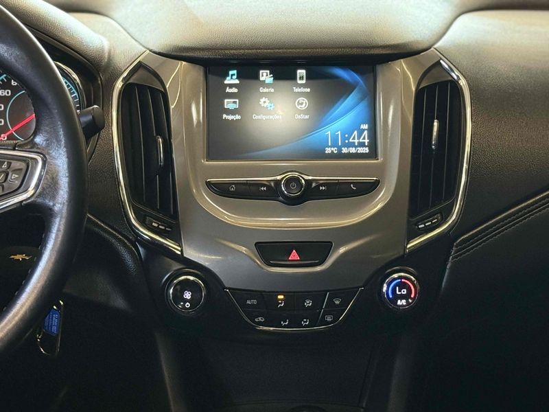 CHEVROLET CRUZE 1.4 TURBO LT 16V 2018/2019 LEHMEN VEÍCULOS VENÂNCIO AIRES / Carros no Vale