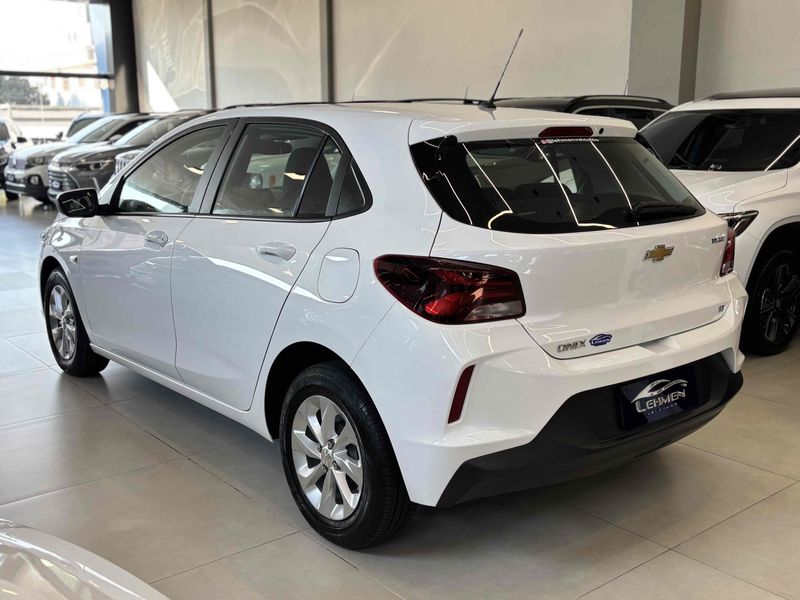 CHEVROLET ONIX 1.0 TURBO LT 2023/2023 LEHMEN VEÍCULOS VENÂNCIO AIRES / Carros no Vale CHEVROLET ONIX 1.0 TURBO LT 2023/2023 LEHMEN VEÍCULOS VENÂNCIO AIRES / Carros no Vale